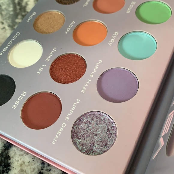 Illuminati x Isa Glam Eyeshadow Palette by Isabel Bedoya (Never Used) - Picture 5 of 10